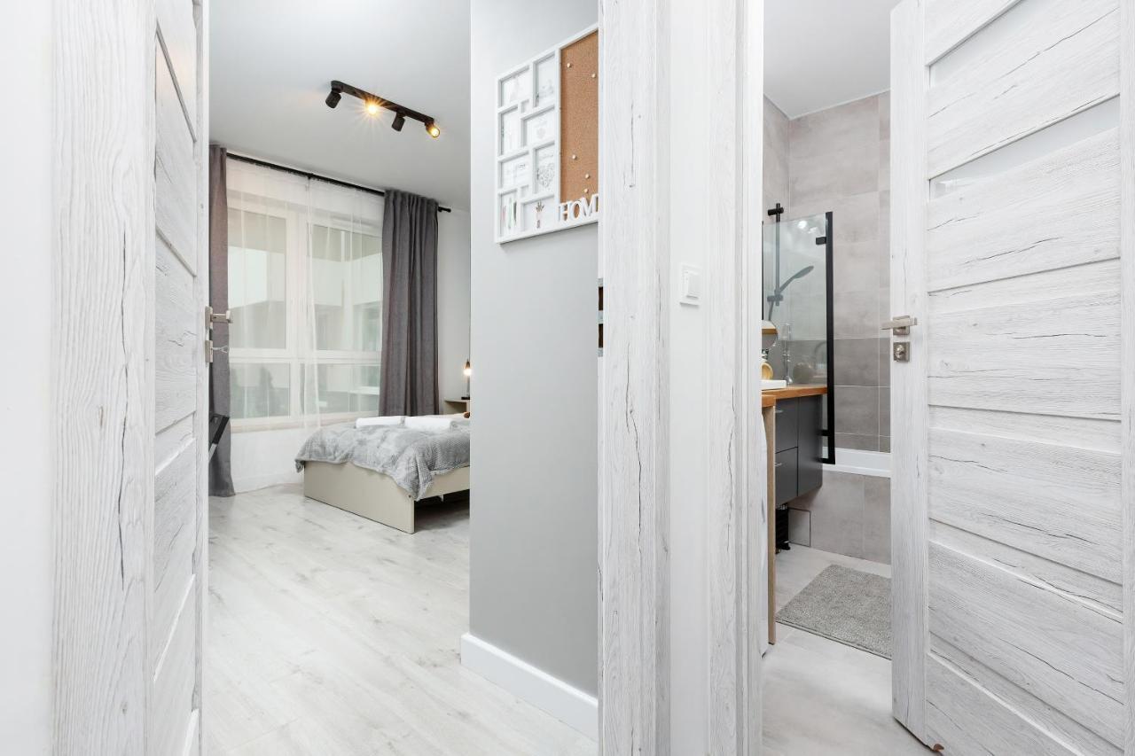 Mokotow Business Center Apartments By Noclegi Renters Варшава Экстерьер фото
