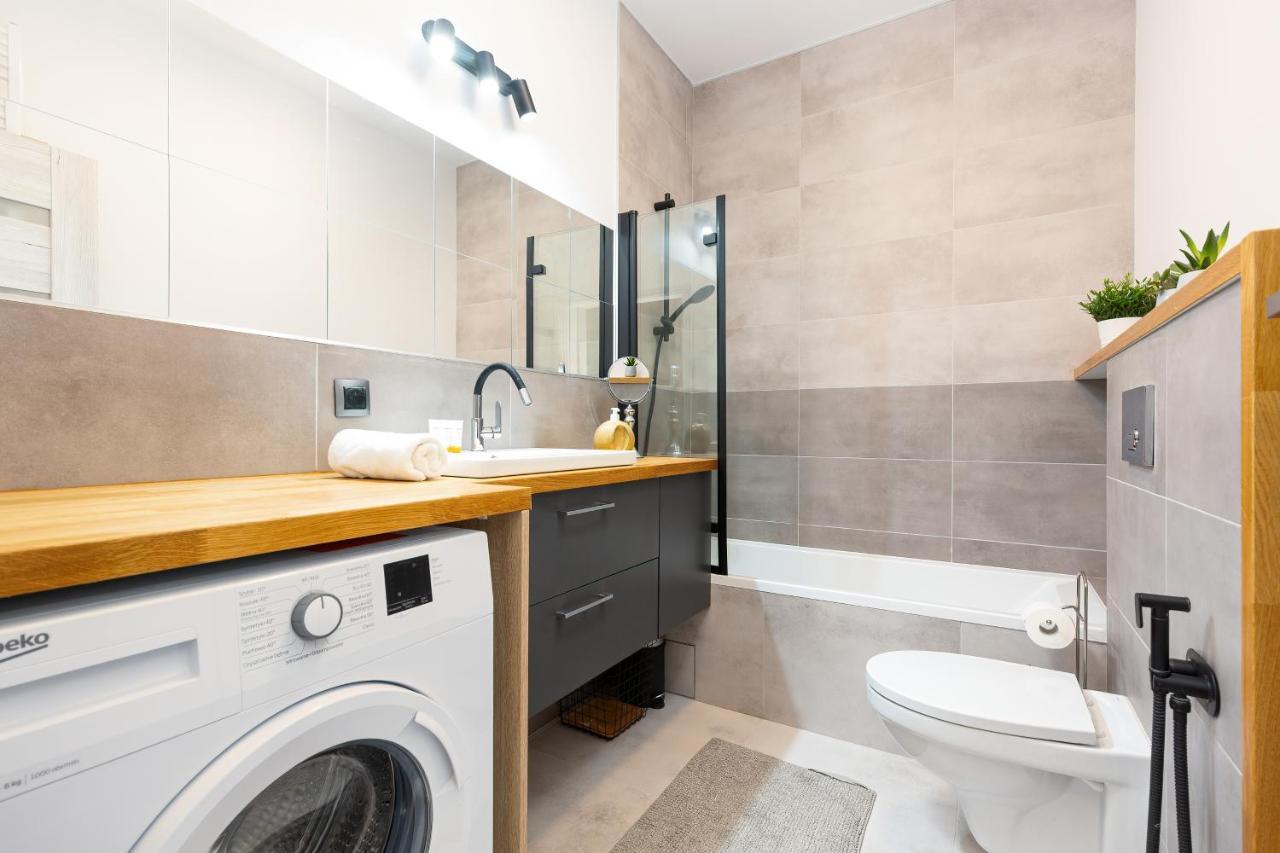 Mokotow Business Center Apartments By Noclegi Renters Варшава Экстерьер фото